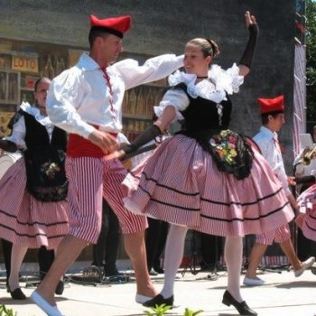 Le Fête des Mai à Cimiez