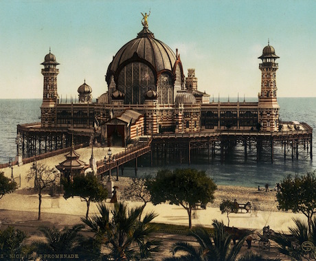 Casino de la Jetée-Promenane vers 1895. Photographie anonyme (Nice, Théâtre de la Photographie et de l’Image)