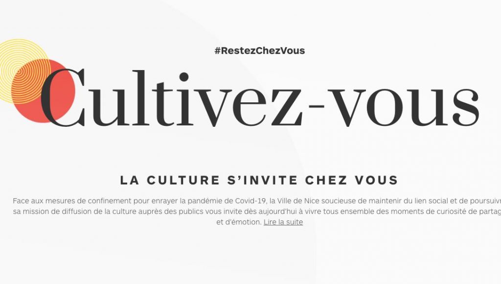 #RestezChezVous