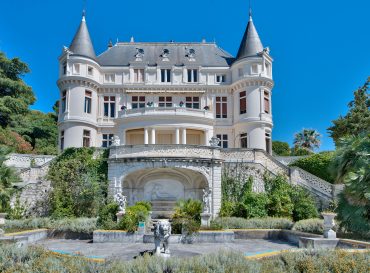 Château d’Azur : Le Joyau de la Belle Époque à Nice
