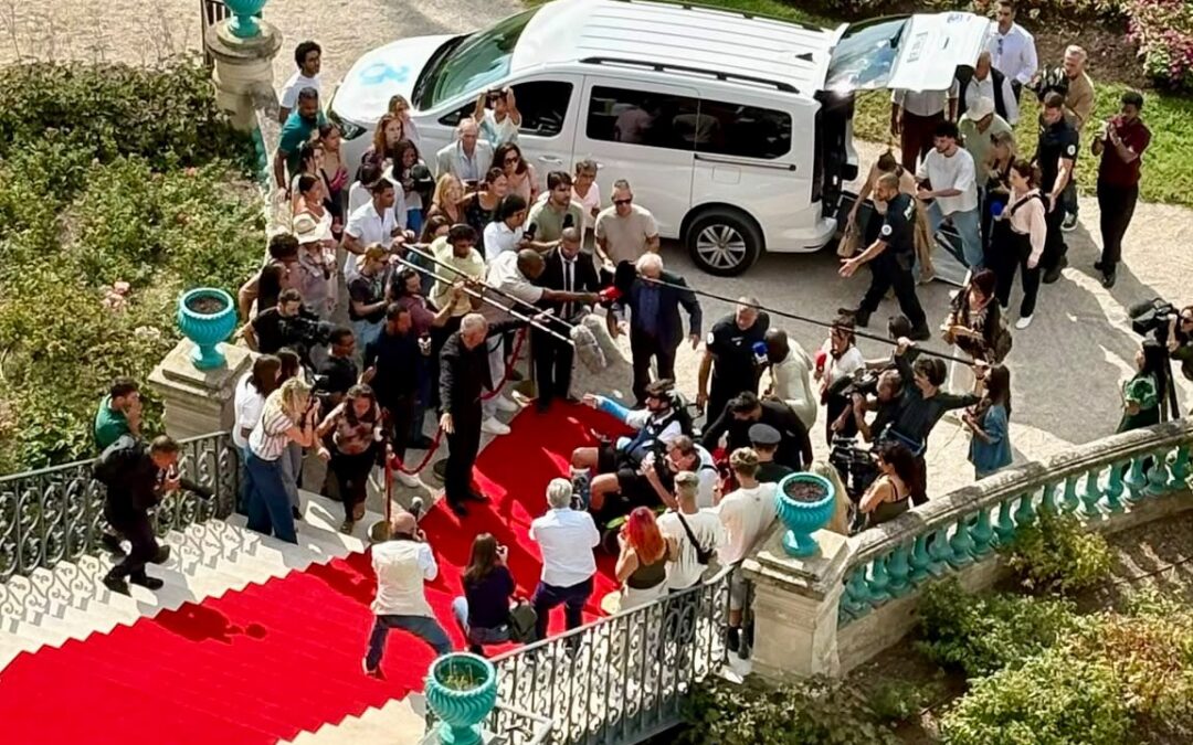 Le Régina fait son cinéma : un nouveau tournage au cœur de Cimiez