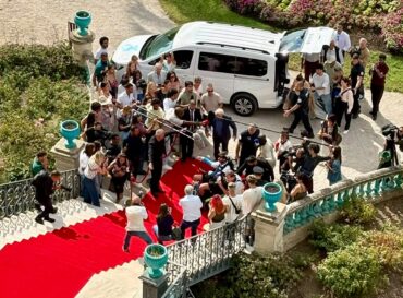 Le Régina fait son cinéma : un nouveau tournage au cœur de Cimiez